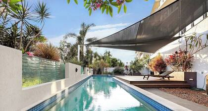 Pearl Paradise Tropical Oasis with Ocean Views