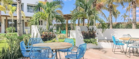 Basic-Apartment | Speisen im Freien