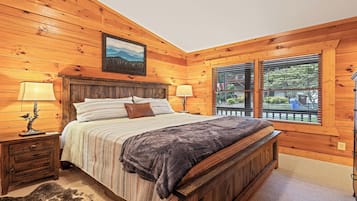 3 chambres, fer et planche à repasser, lit parapluie, Wi-Fi gratuit