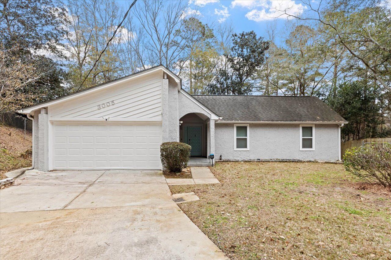 Cozy Eastgate Home - Pet Friendly