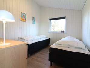 3 bedrooms, WiFi