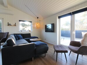 TV, fireplace - "Kamp" - 700m from the sea by Interhome (Hjørring)