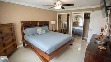 3 makuuhuonetta, silitysrauta/-lauta, Wi-Fi, vuodevaatteet