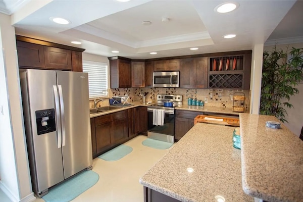 Micro-ondas, fogão, cooktop