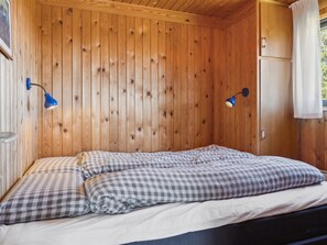 3 bedrooms, internet