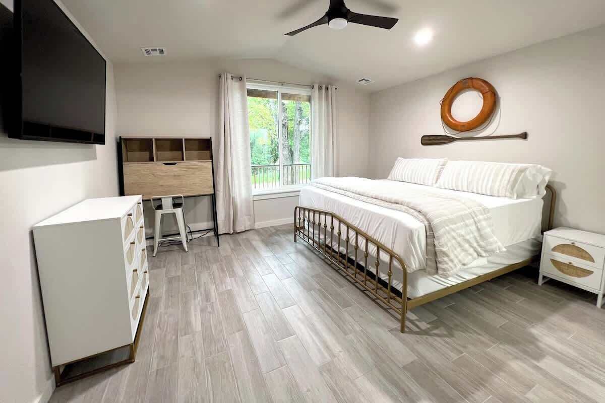 3 soverom og strykejern/-brett