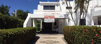 Club Santiago- Casa Hermoso