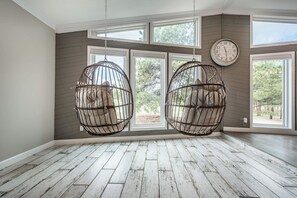 Interior - Black Forest Meadow Family Retreat (Colorado Springs)