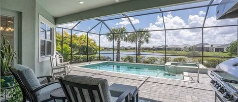 Piscine extérieure, piscine chauffée