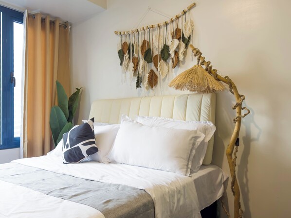 1 bedroom, free WiFi, bed sheets