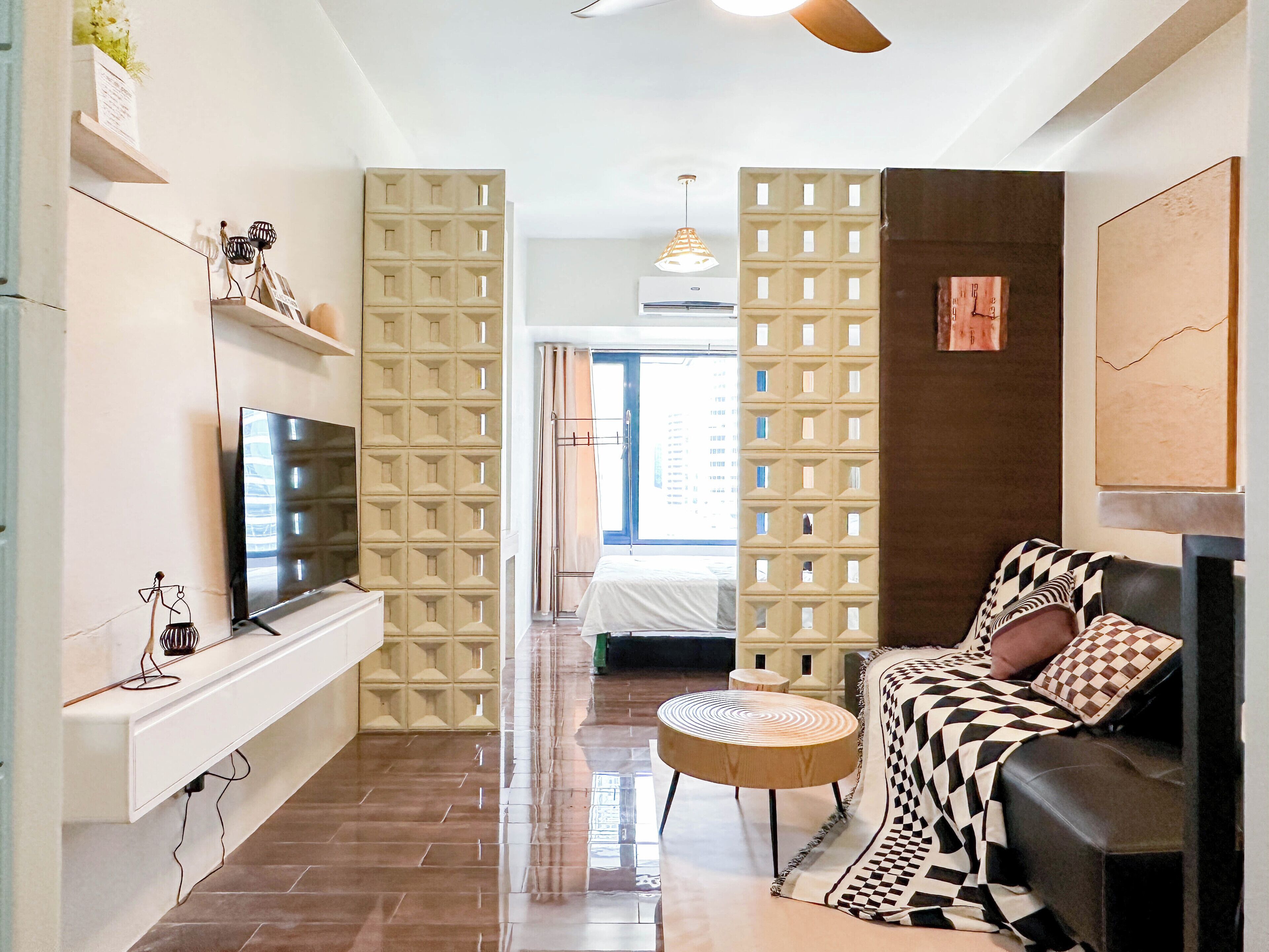 1 bedroom, free WiFi, bed sheets