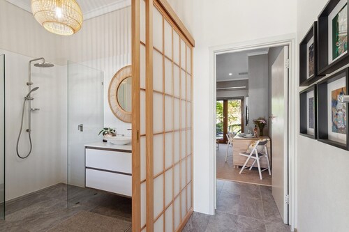 Haven Studio Hideaway near Airport