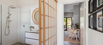 Haven Studio Hideaway near Airport