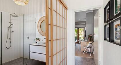 Haven Studio Hideaway near Airport