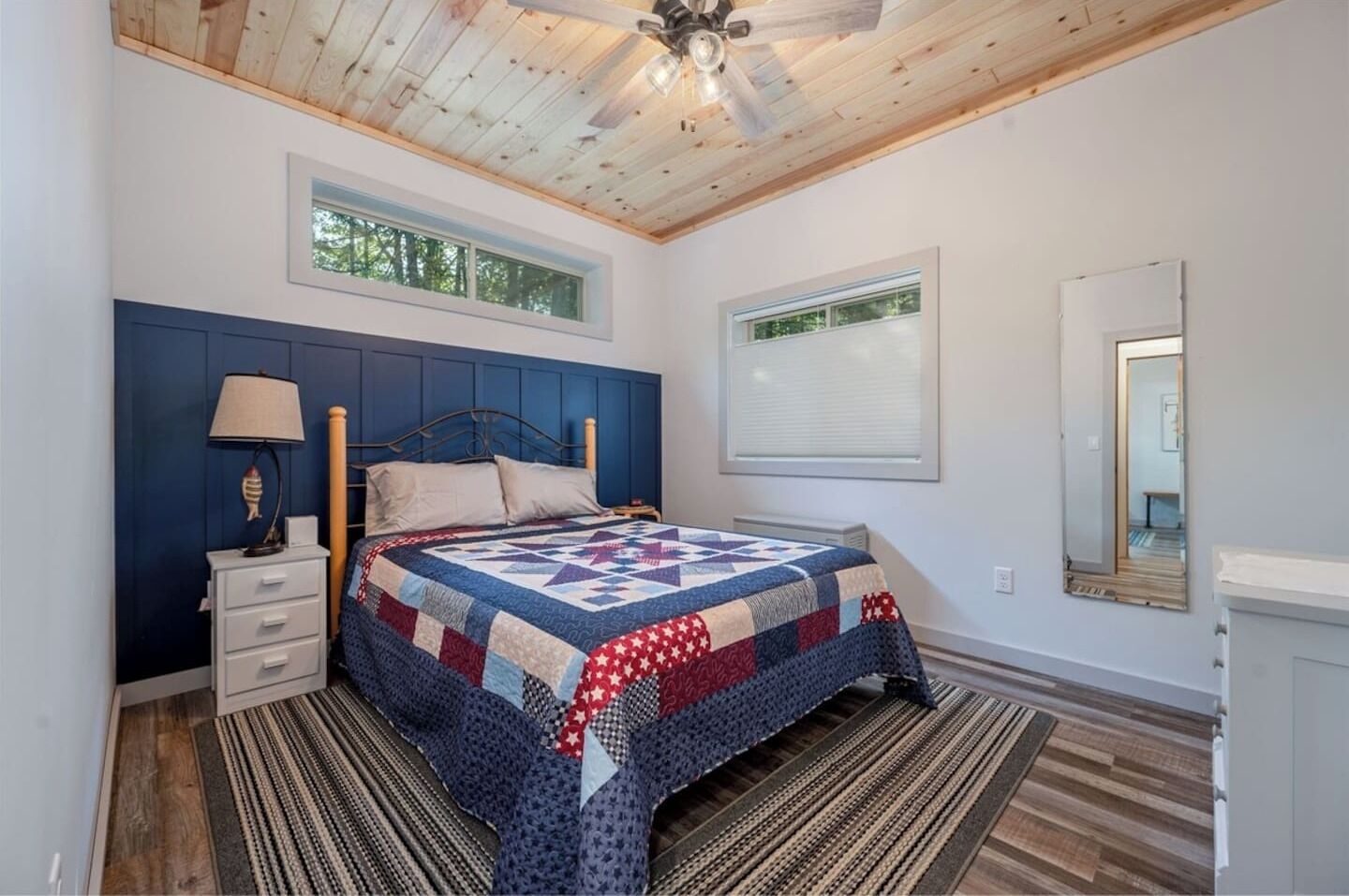 Strygejern/strygebræt, weekendseng, gratis Wi-Fi, sengetøj