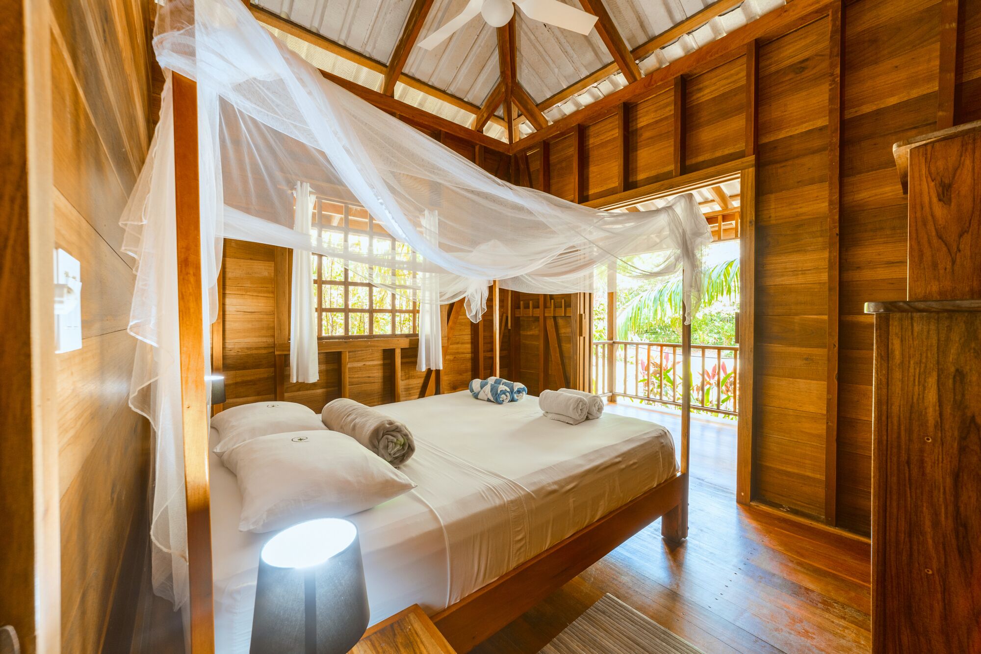 Coffres-forts dans les chambres, Wi-Fi gratuit