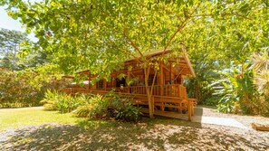 Caja de seguridad en la habitación y wifi gratis