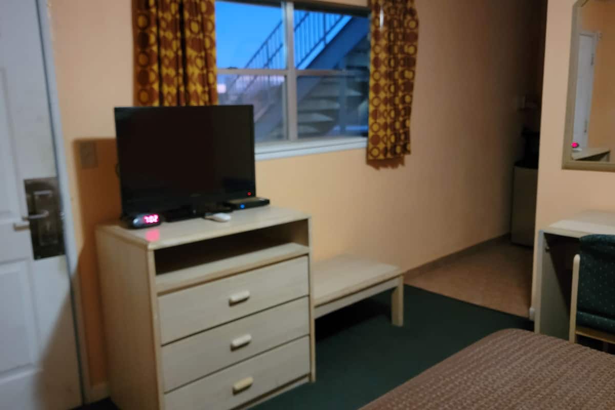 Khu vực ăn uống tại phòng