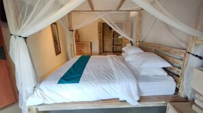 2 bedrooms
