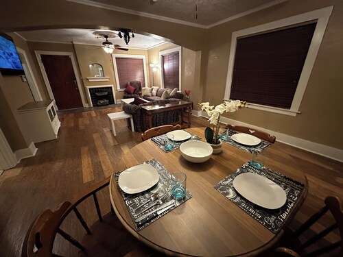 Stay in Our Quaint Cottage Retreat for a Memorable Escape!