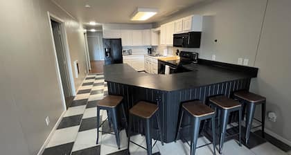 Updated apartment on Main Street! Easy access to bars, restaurants, & shopping!