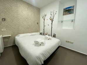 2 Schlafzimmer, Bügeleisen/Bügelbrett, Internetzugang, Bettwäsche