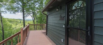 Mountain Retreat with Long range Views