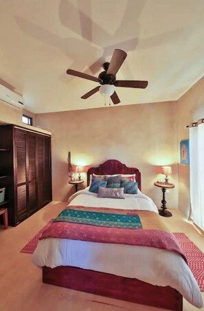 2 bedrooms, in-room safe, WiFi, bed sheets