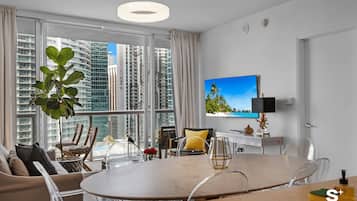 Basic Apartment, 1 King Bed with Sofa bed | Private kitchen