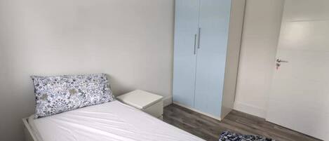 3 Schlafzimmer, Bügeleisen/Bügelbrett, WLAN