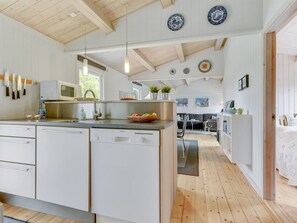 Fridge, microwave, dishwasher, cookware/dishes/utensils