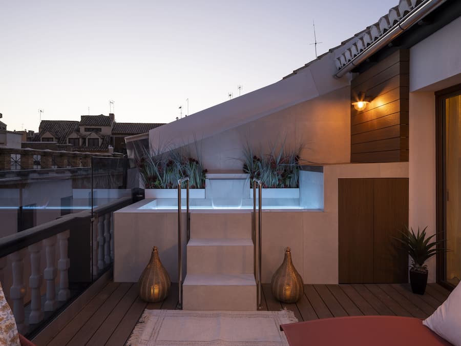 Honeymoon Apartment, Private Pool (Reyes Católicos) | Terrace/patio