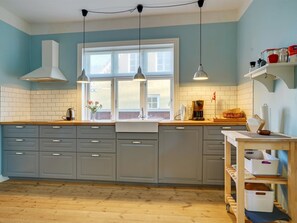 Fridge, microwave, dishwasher, cookware/dishes/utensils - "Reko" - 500m from the sea by Interhome (Skagen)