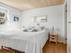 4 bedrooms, internet