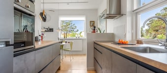 "Kurt" - 600m from the sea by Interhome