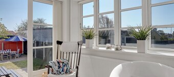 "Janes" - 400m from the sea by Interhome