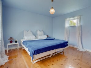 3 bedrooms, WiFi