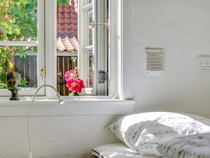 4 bedrooms, internet