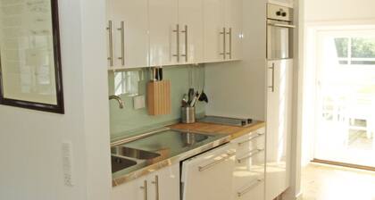 "Aneta" - 300m from the sea by Interhome