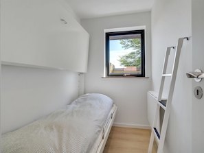 2 bedrooms, Internet