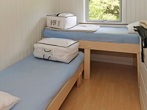 2 bedrooms
