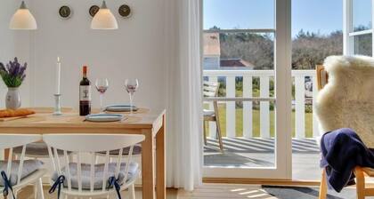 "Aline" - 1km from the sea by Interhome