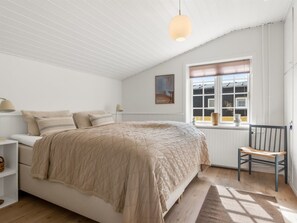 4 bedrooms, WiFi