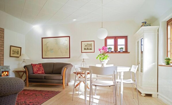 Téléviseur, foyer