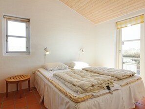 4 室のベッドルーム、WiFi