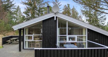 "Eldmar" - 500m from the sea by Interhome