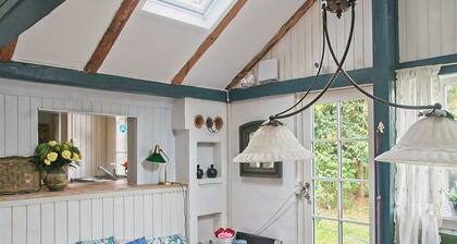 "Laurine" - 2.7km from the sea by Interhome