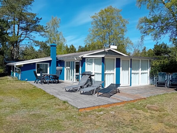 Outdoor dining - "Siggi" - 400m from the sea by Interhome (Jerup)