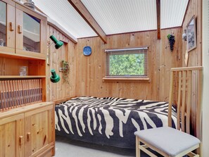 4 bedrooms, internet
