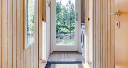 "Adelisa" - 600m from the sea by Interhome